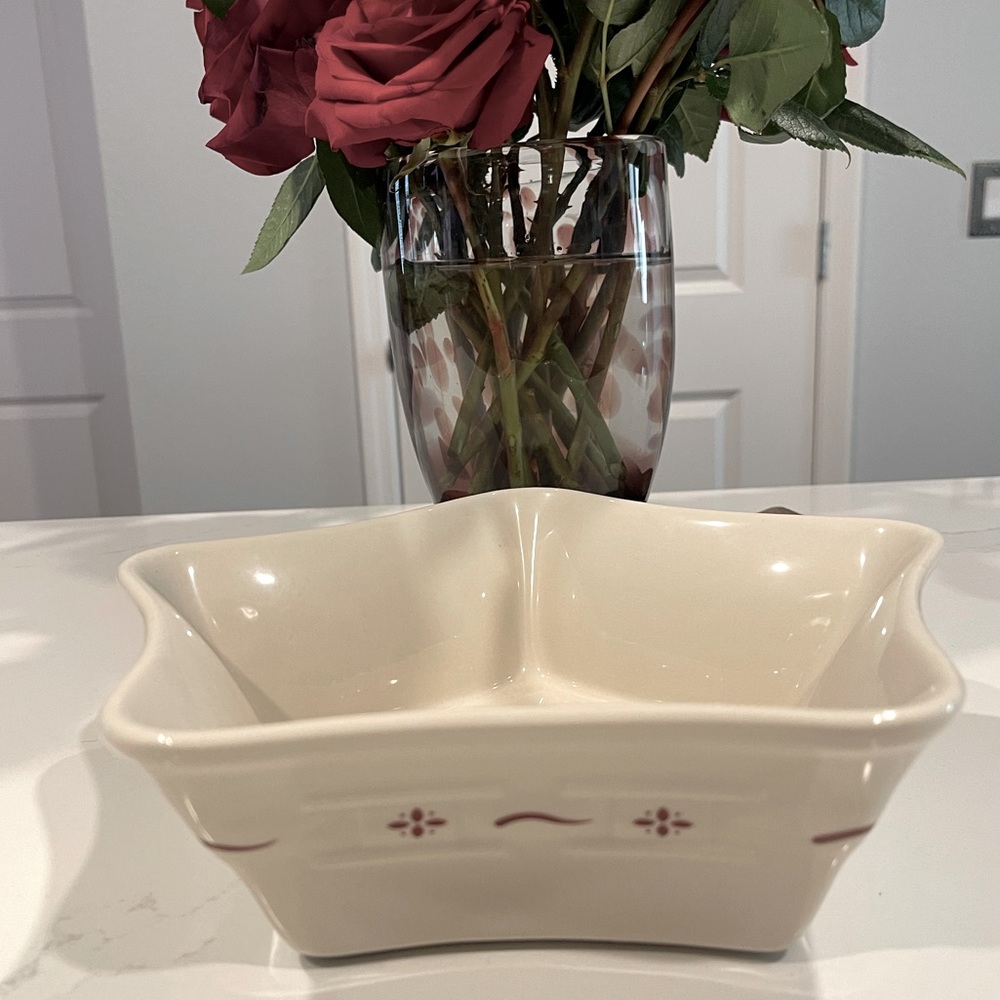 LONGABERGER***WOVEN TRADITIONS STAR SERVING BOWL RED/WHITE